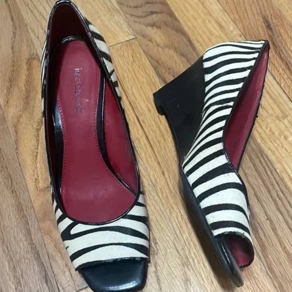 Zebra print, open-toe wedges - Picture 1 of 1